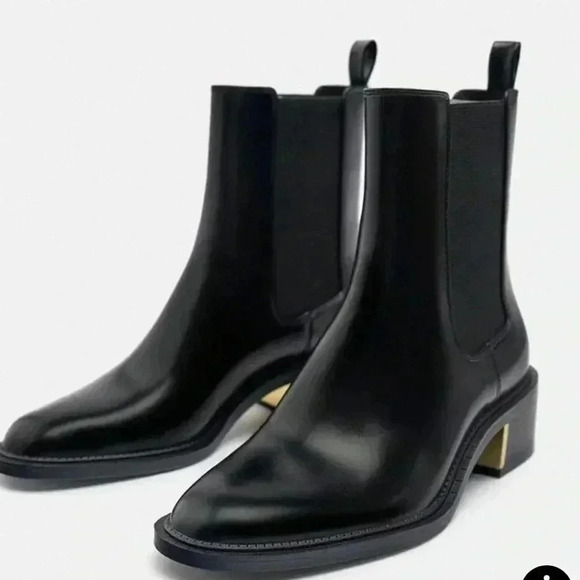 Zara brand women’s METAL TRIM BLOCK HEEL ANKLE BOOTS size 36 BLACK AND GOLD - Picture 2 of 12